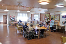 朝食後は、施設でのんびり