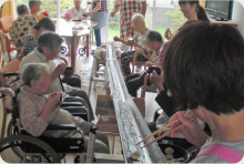 みんなで流しそうめん